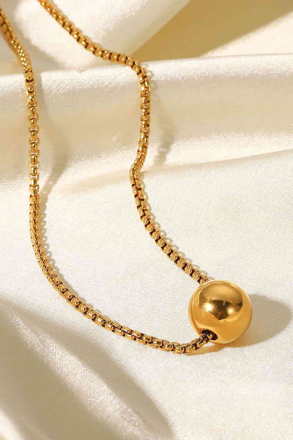 18K Gold-Plated Round Shape Pendant Necklace - SELFTRITSS   