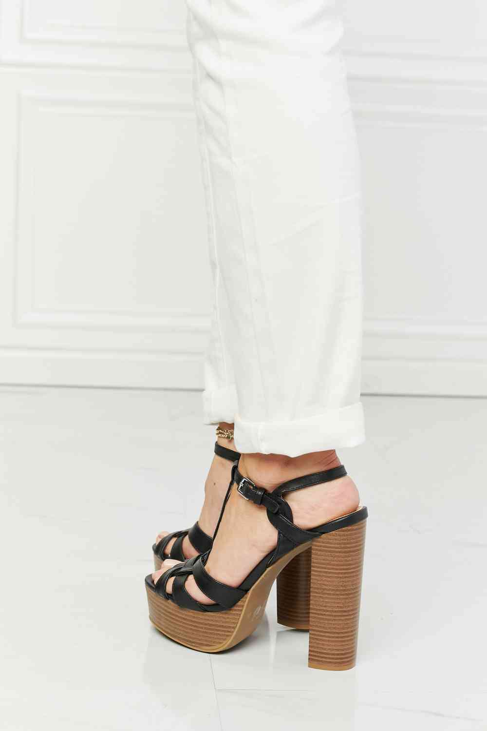 Legend She's Classy Strappy Heels - SELFTRITSS