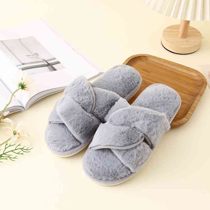 Faux Fur Twisted Strap Slippers - SELFTRITSS