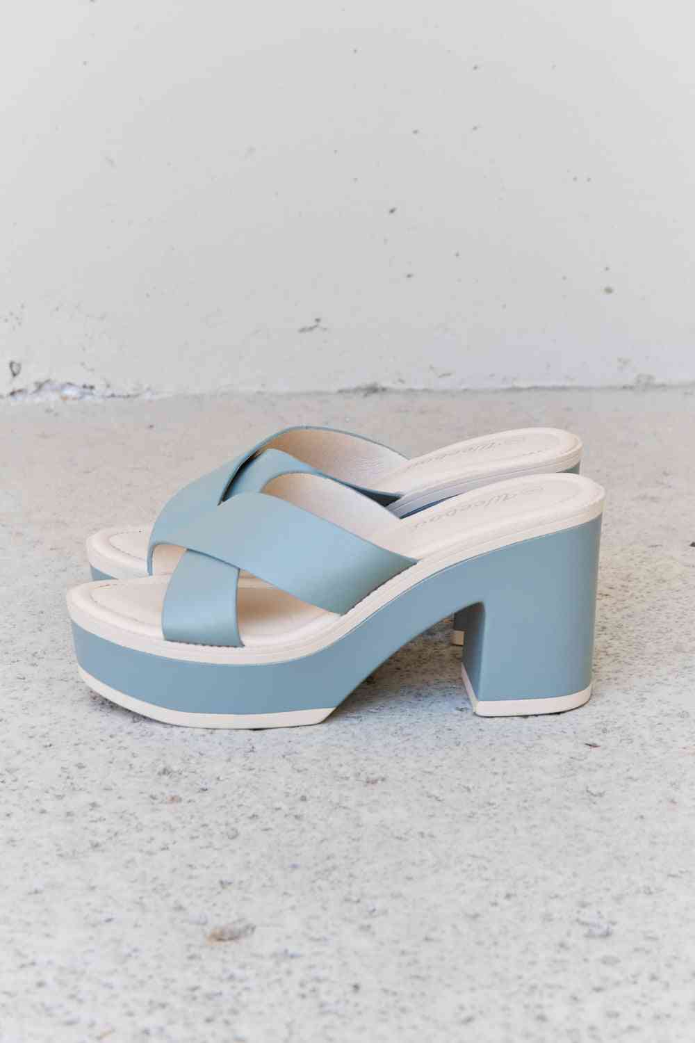 Weeboo Cherish The Moments Contrast Platform Sandals in Misty Blue - SELFTRITSS